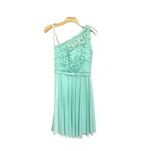 David’s bridal size 2 mint one shoulder lace top bridesmaid dress s
